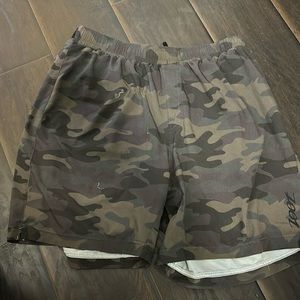 Zoot LTD Men's Ltd Run 7" Short - Camouflage
